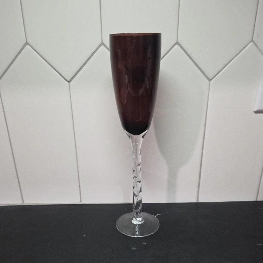 Pier 1 Imports Amethyst‎ Purple Champagne Flute, Vintage Twisted Stem Stemware